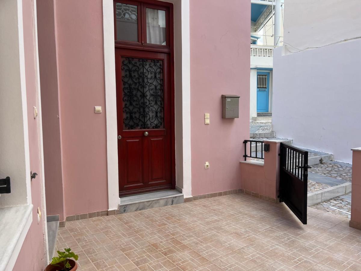 Ermoupoli, Syros City Apartments Ngoại thất bức ảnh