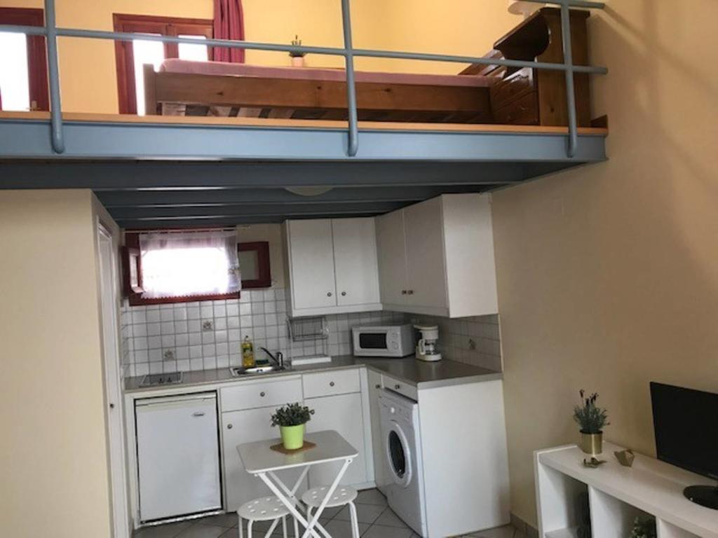 Ermoupoli, Syros City Apartments Ngoại thất bức ảnh