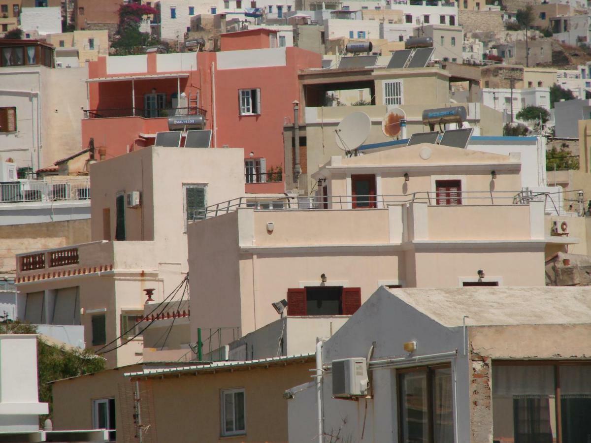 Ermoupoli, Syros City Apartments Ngoại thất bức ảnh